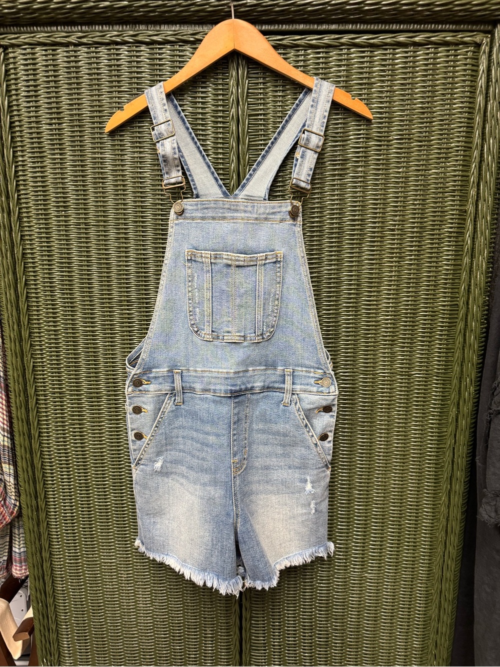 Sneak Peek Light Wash Denim Shortalls Distressed Raw Hem Size M NWOT